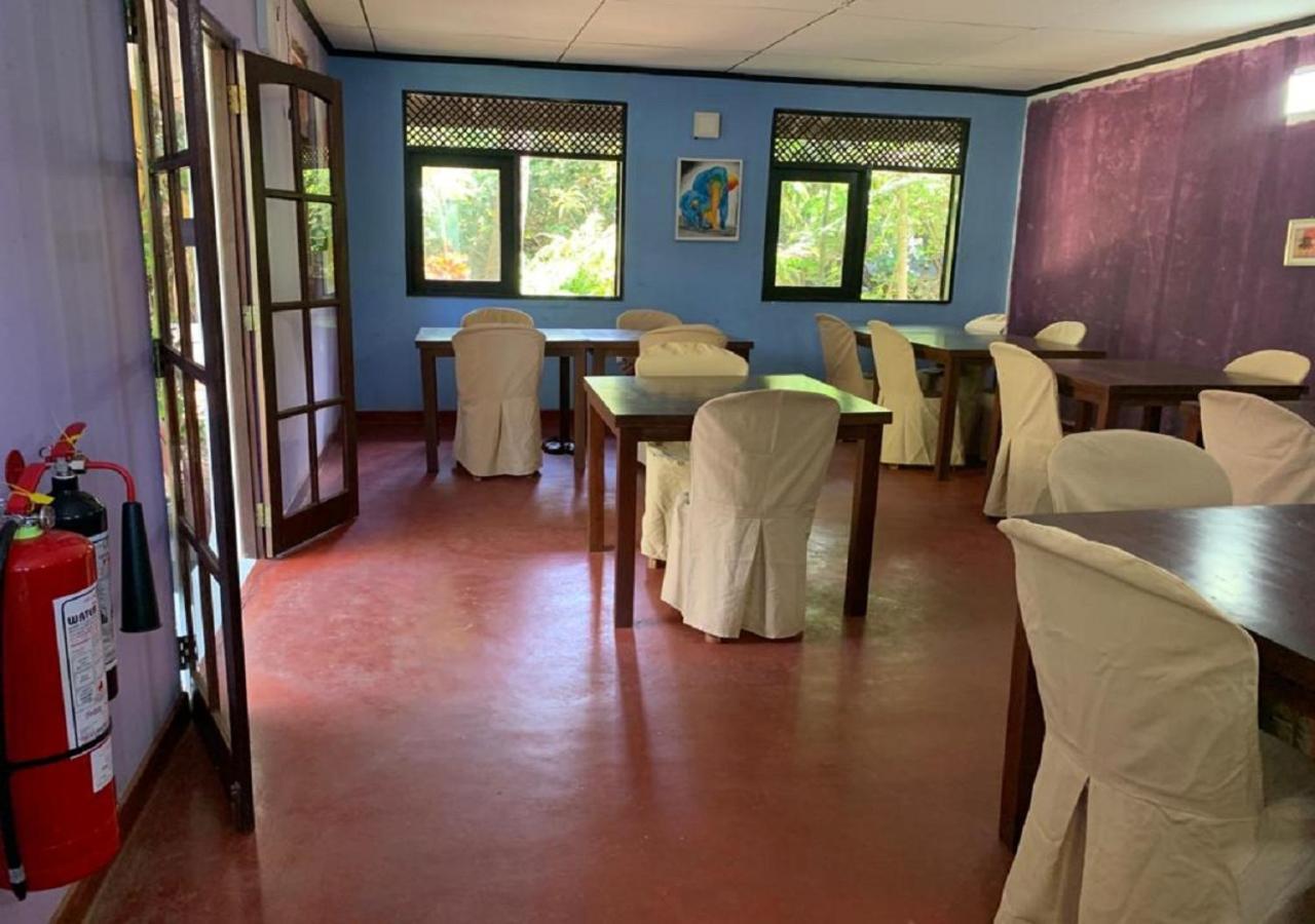 Palm Beach Inn & Sea Shells Cabanas Bentota Eksteriør bilde
